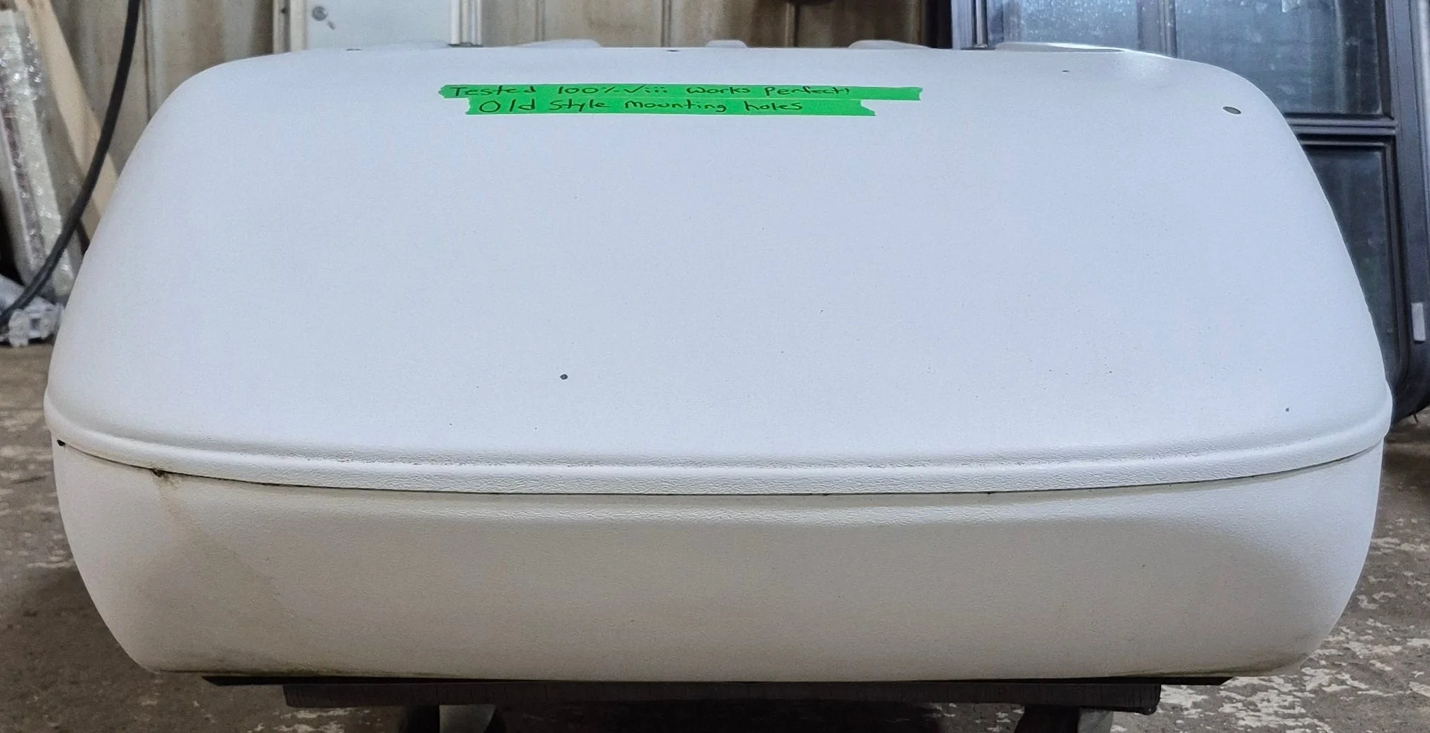 Used Coleman Air Conditioner, Head Unit, 13500 BTU, Cool Only - 7333C8664 - Image 2