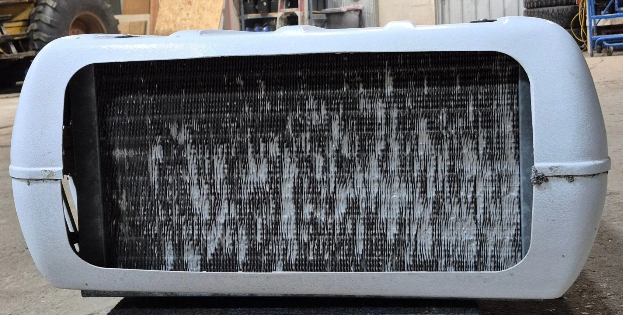 Used Coleman Air Conditioner, Head Unit, 13500 BTU, Cool Only - 7333C8664 - Image 5