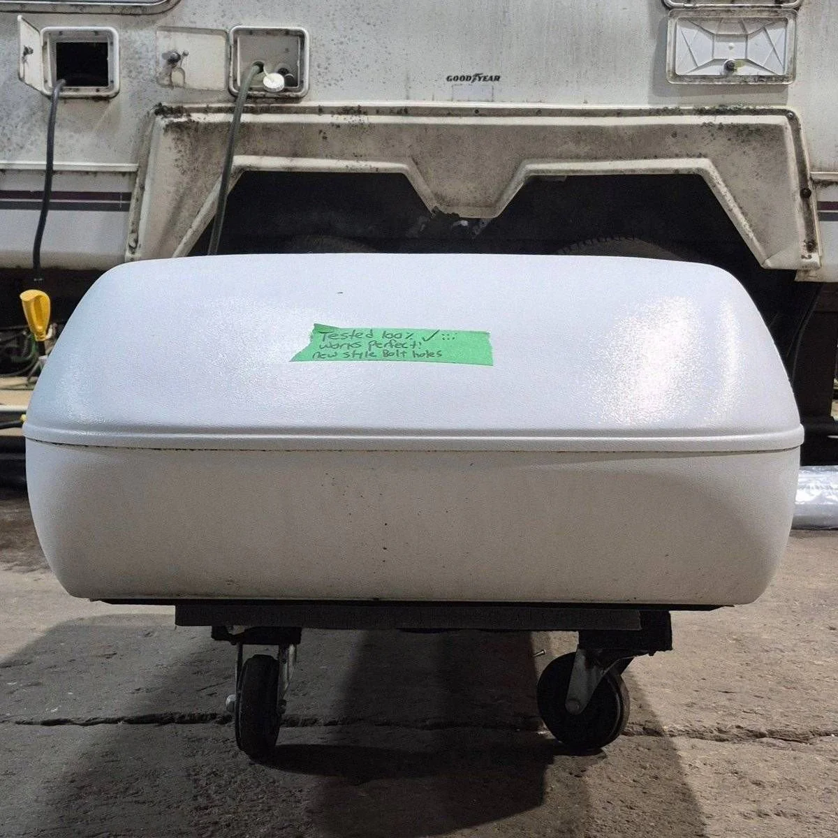 Used Coleman Air Conditioner Head Unit, 13500 BTU, Cool Only - 8333-8764 , Mach 3+ - Image 2