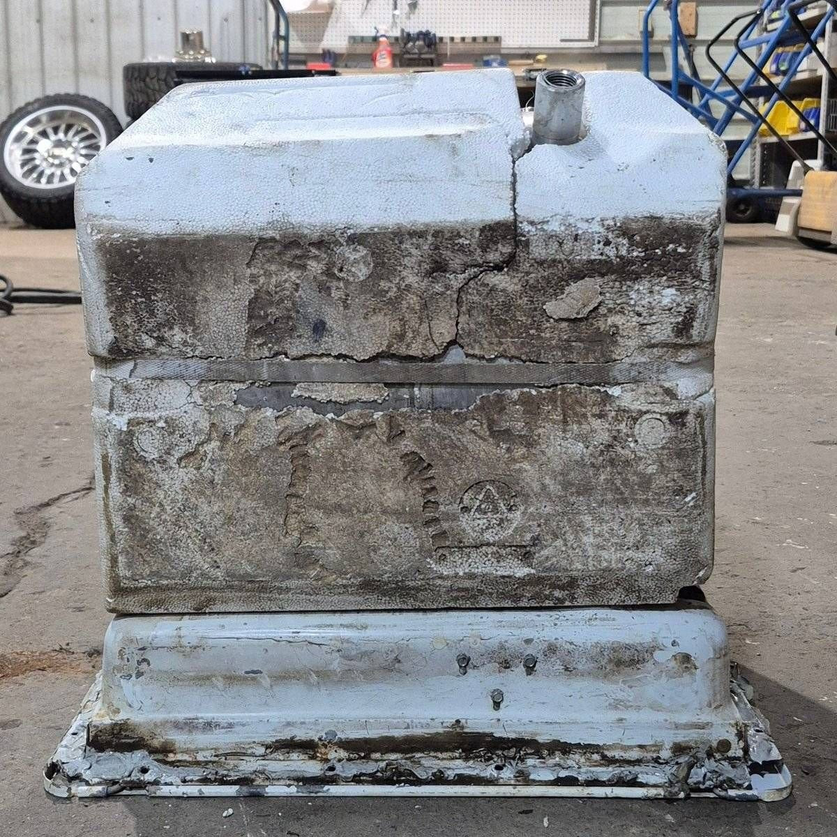 Used Complete Atwood Hot Water Heater, 6 Gal. - G6A-8E - Image 8