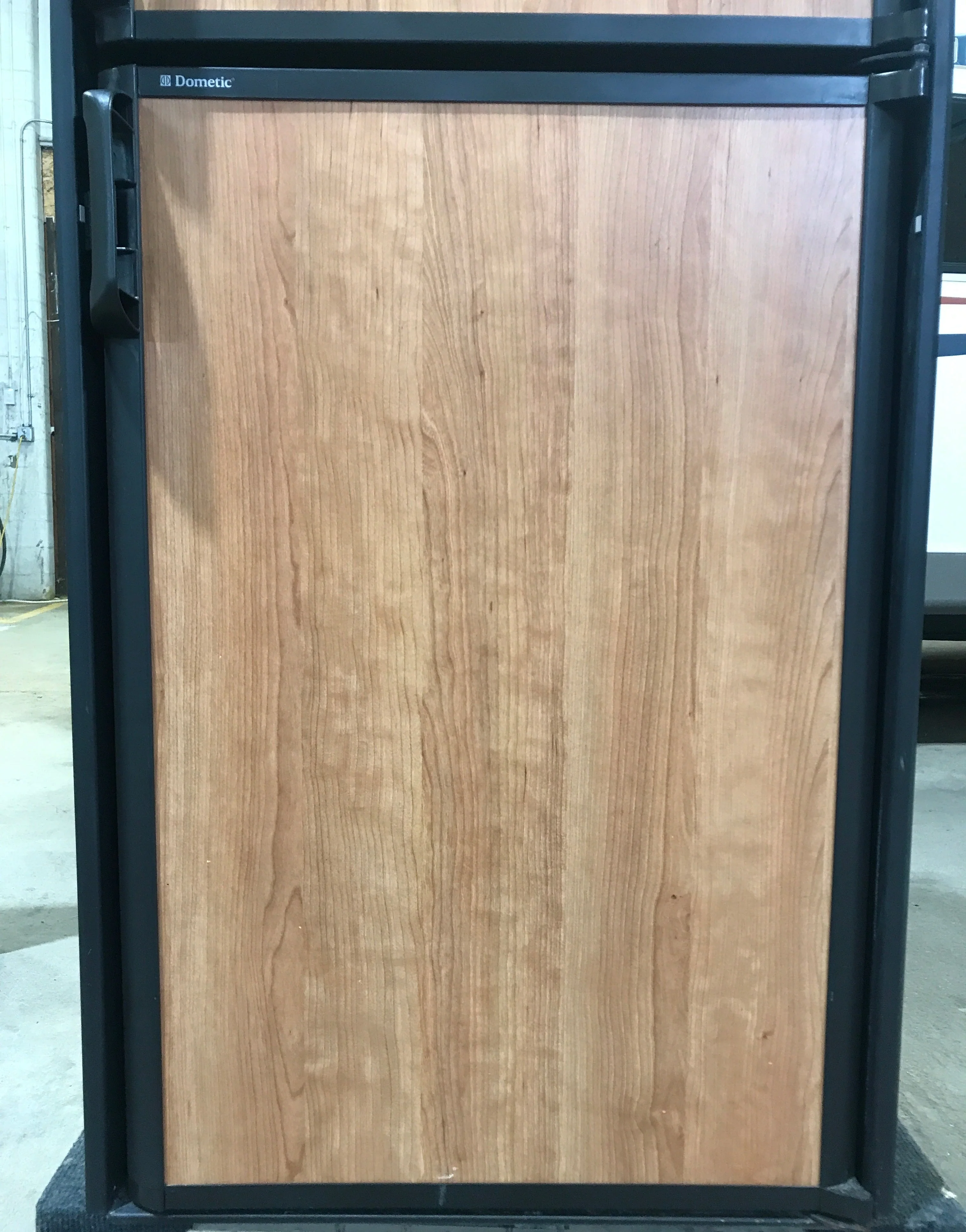 Used Complete Dometic Fridge, 2-Way - DM2652 - Image 3