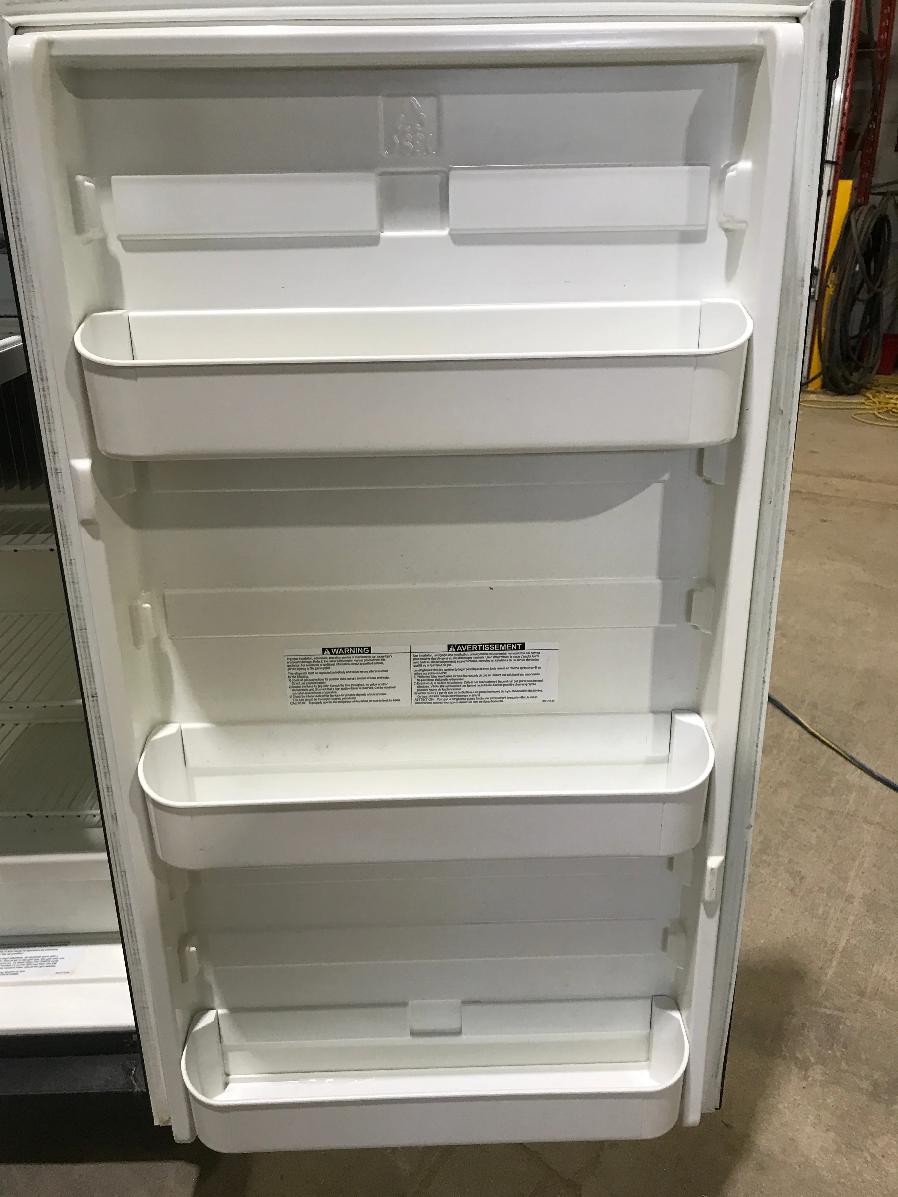 Used Complete Dometic Fridge, 2-Way - RM2551 - Image 4