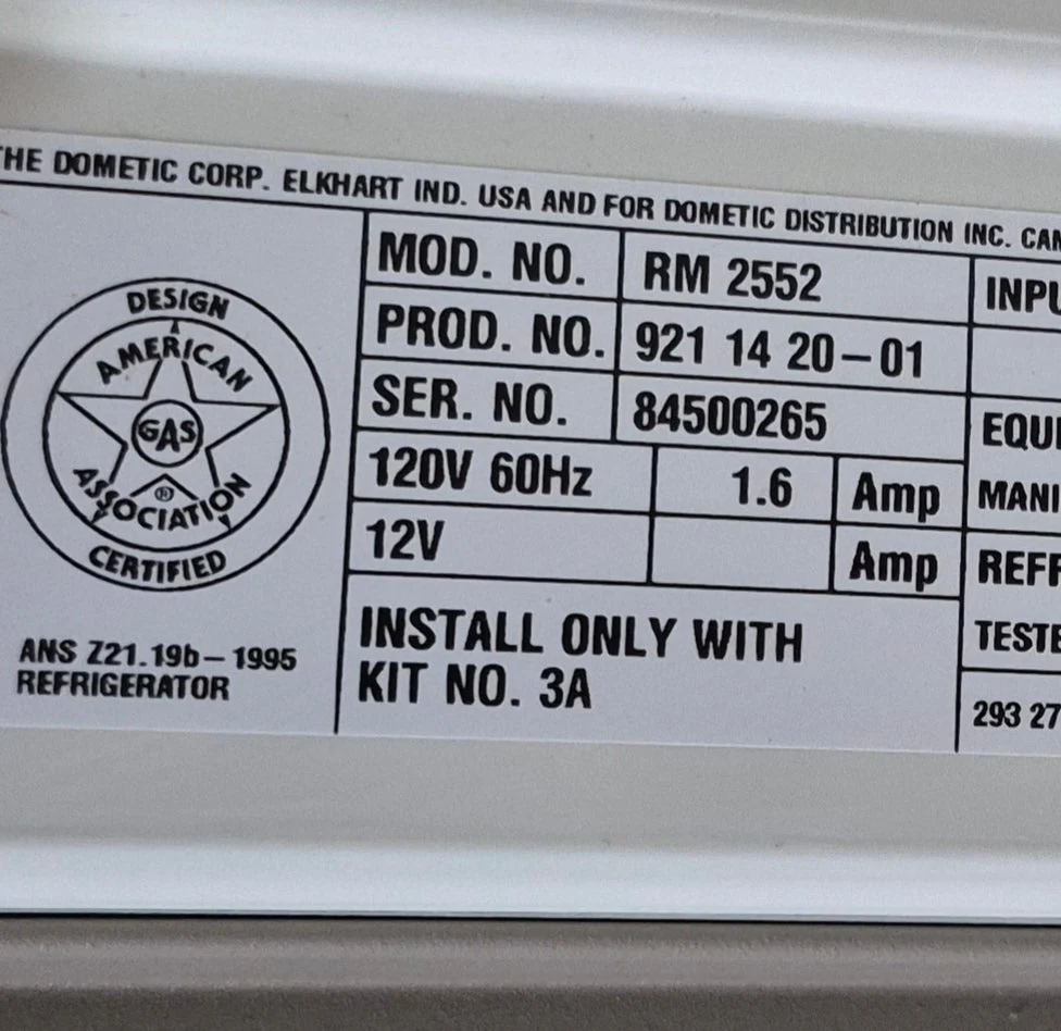 Used Complete Dometic Fridge, 2-Way - RM2552 - Image 8