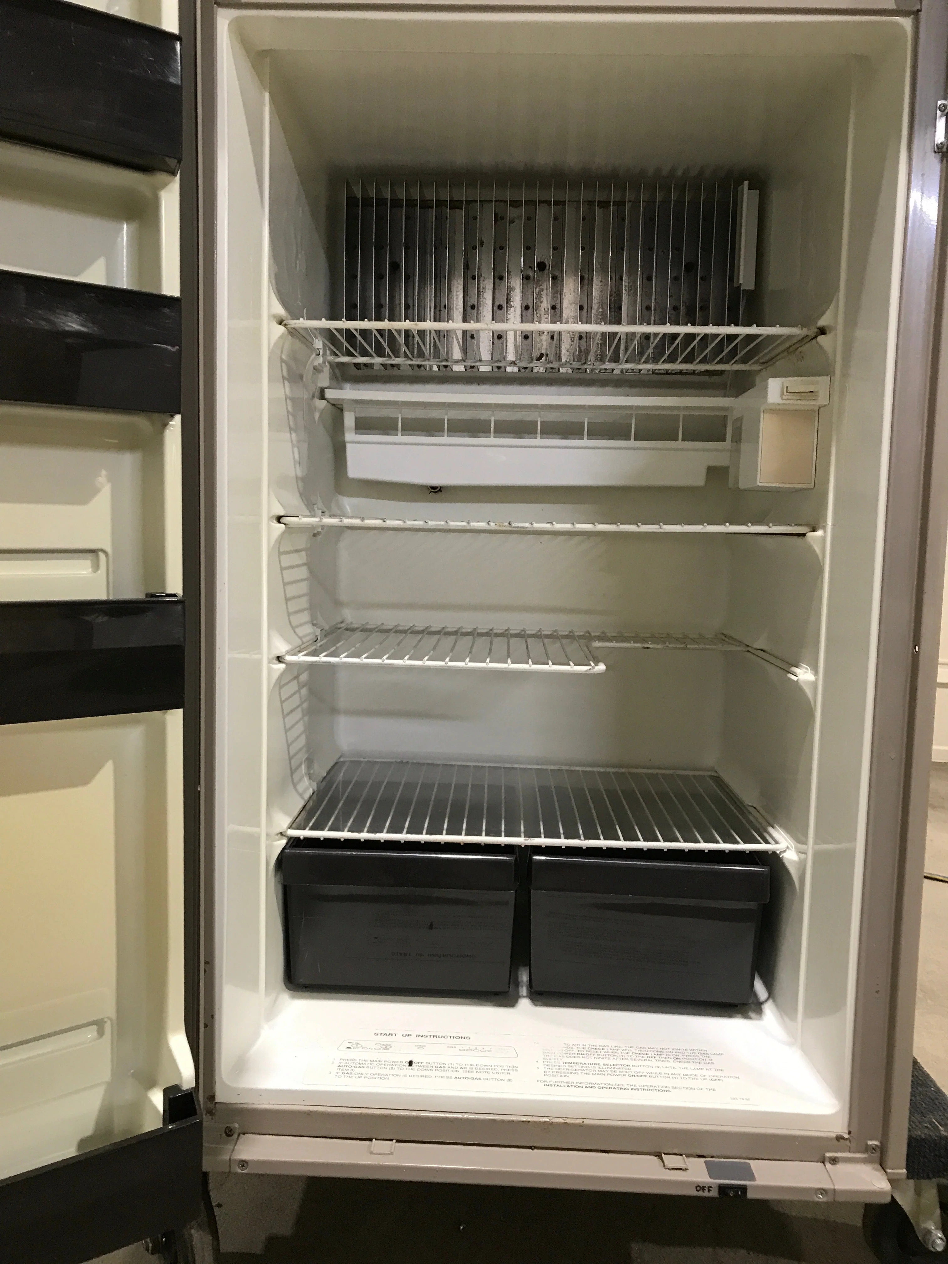 Used Complete Dometic Fridge, 2-Way -RM2611 - Image 6