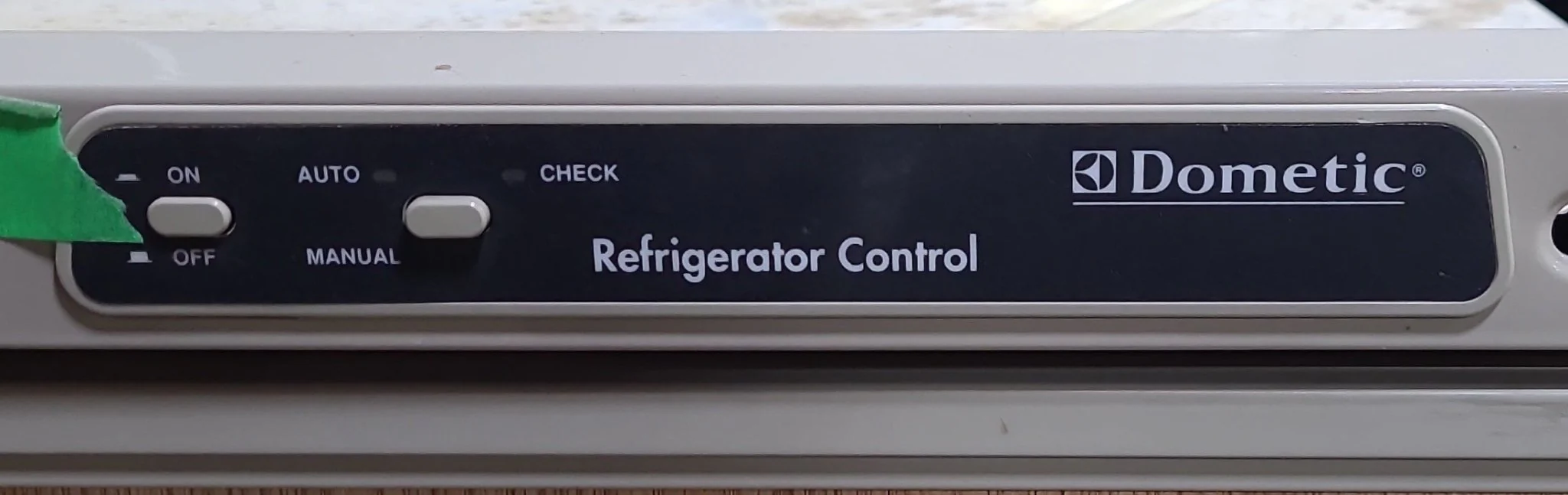 Used Complete Dometic Fridge, 2-Way - RM2612 - Image 2