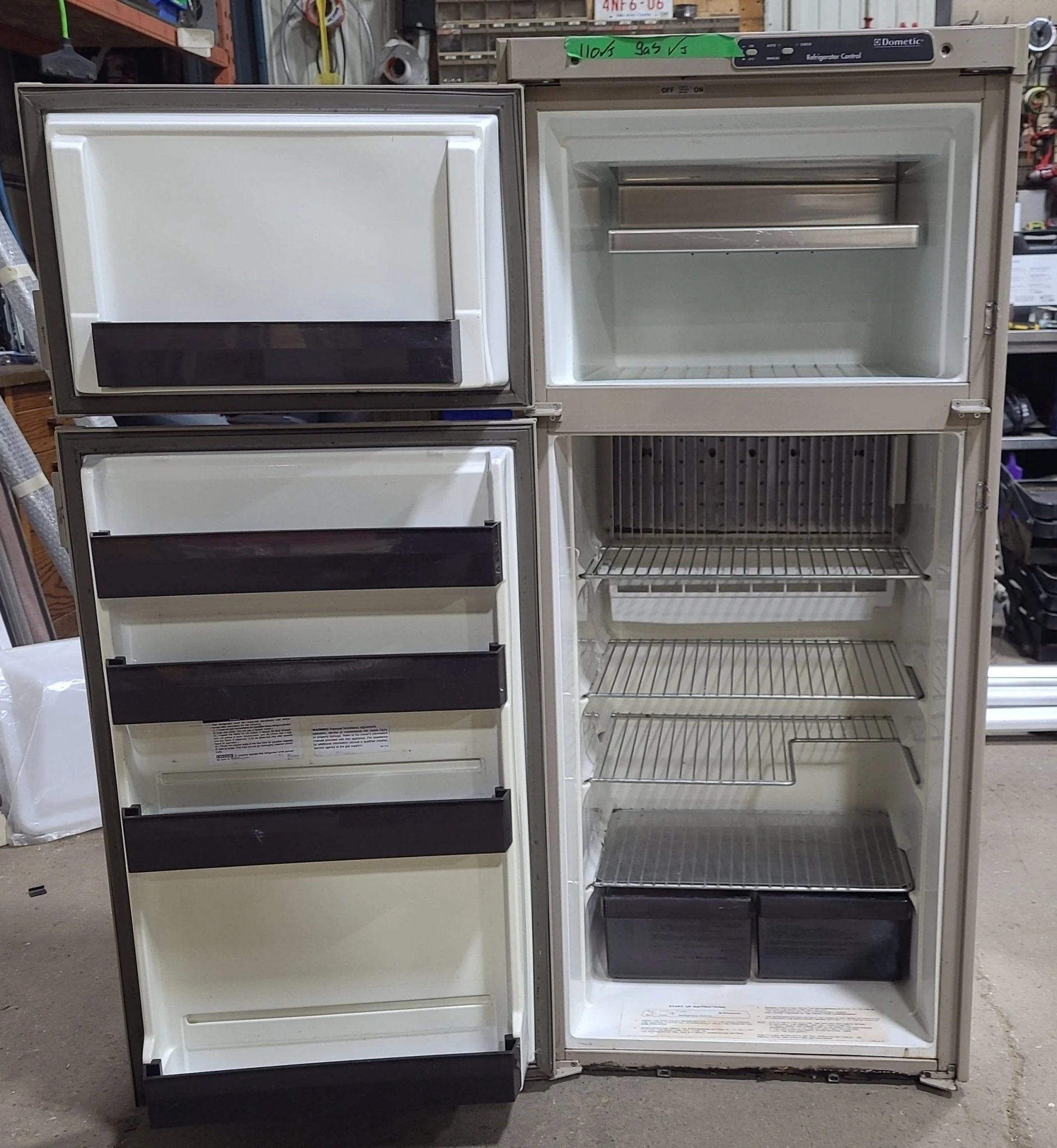 Used Complete Dometic Fridge, 2-Way - RM2612 - Image 5