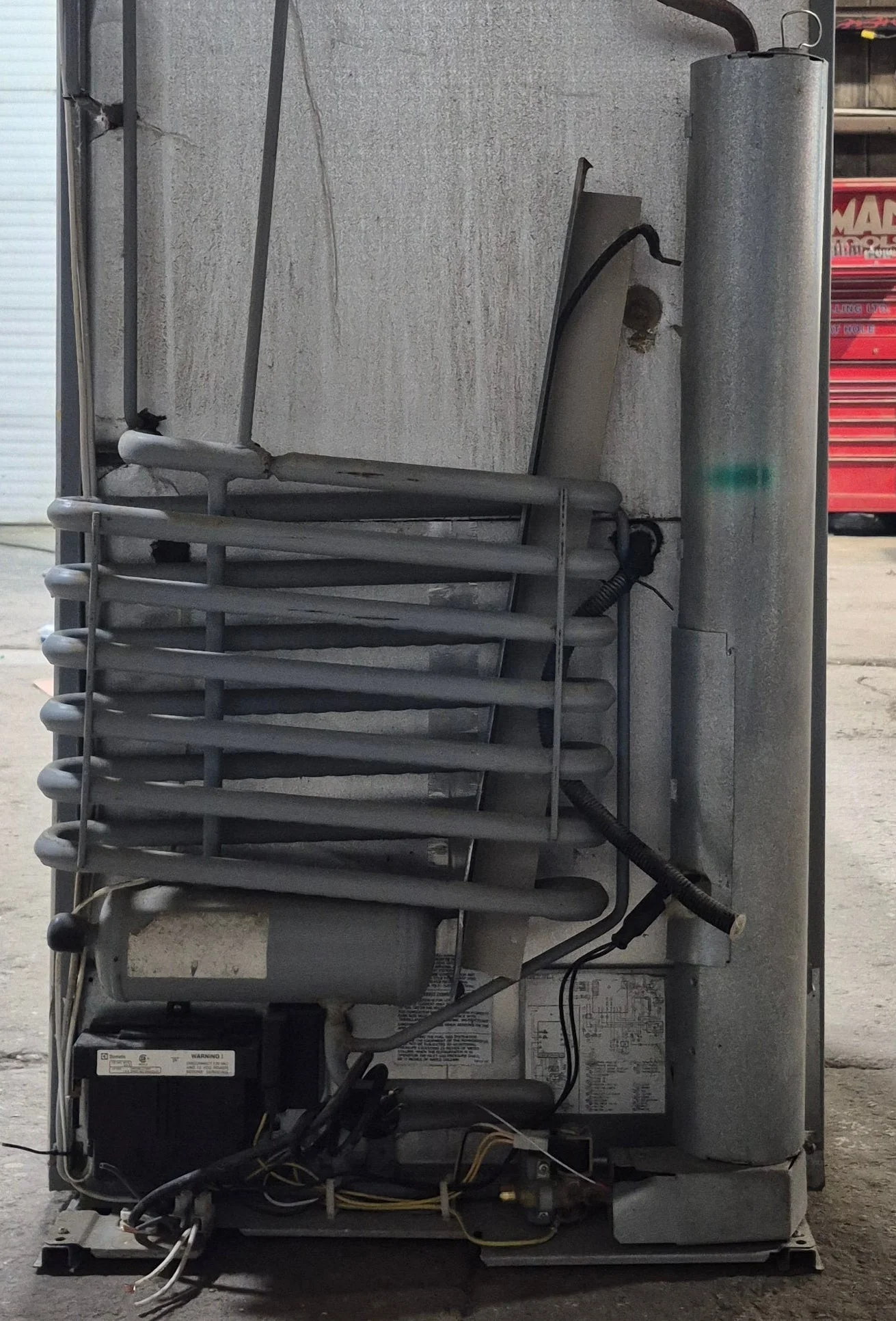 Used Complete Dometic Fridge, 2-Way - RM2652 - Image 10