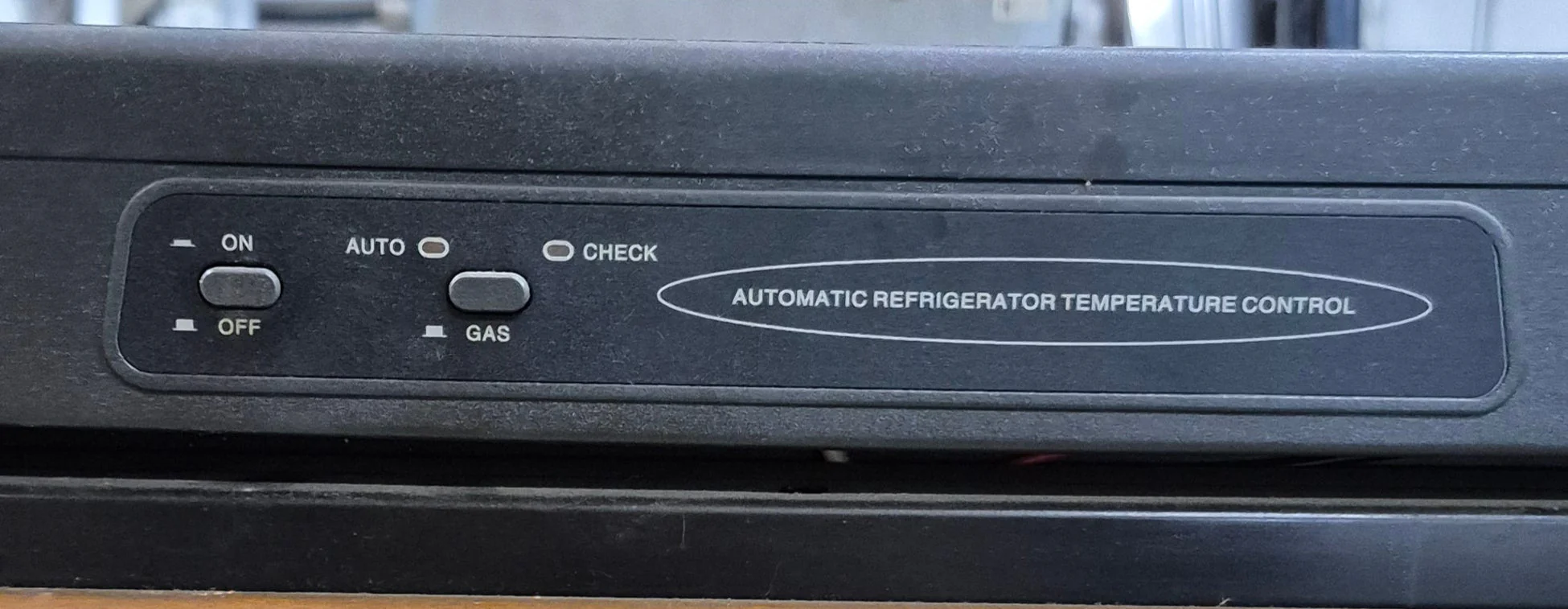 Used Complete Dometic Fridge, 2-Way - RM2652 - Image 2