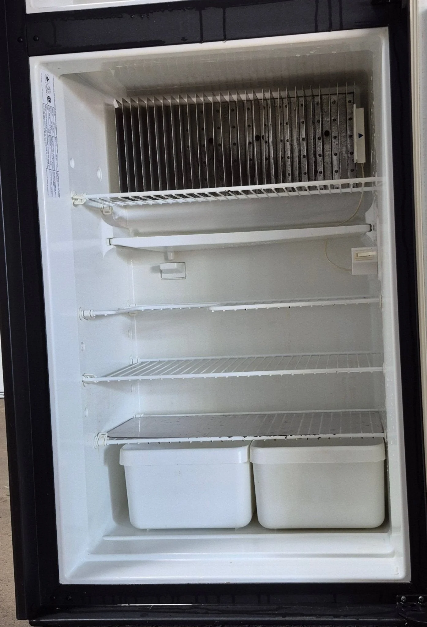 Used Complete Dometic Fridge, 2-Way - RM2652 - Image 7