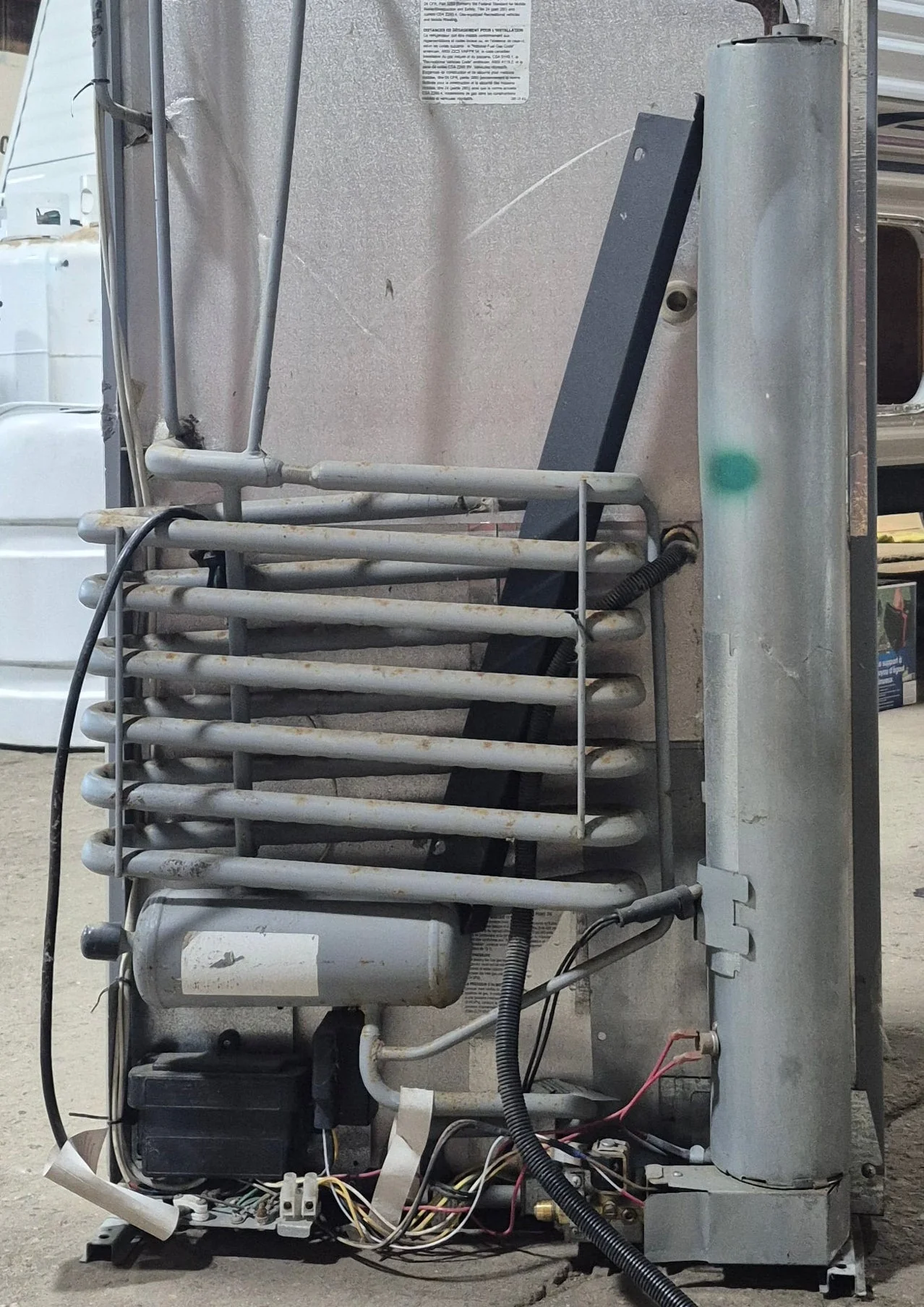 Used Complete Dometic Fridge, 2-Way - RM2652 - Image 11