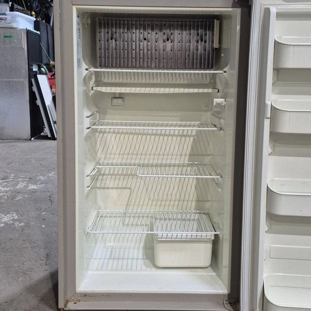 Used Complete Dometic Fridge, 2-Way - RM2652 - Image 7