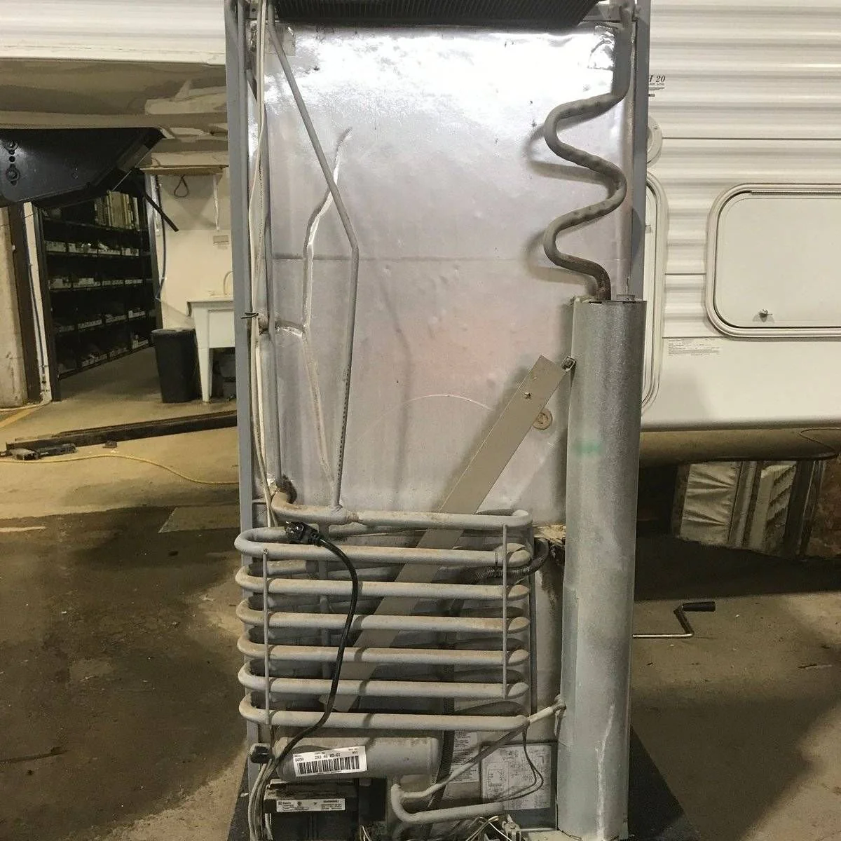 Used Complete Dometic Fridge, 2-Way - RM2652 - Image 10