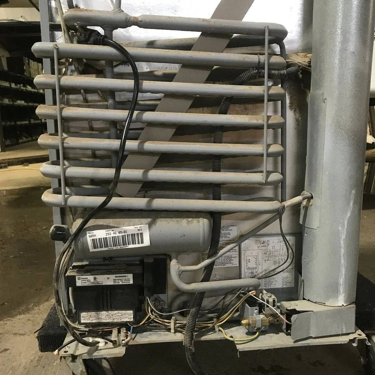 Used Complete Dometic Fridge, 2-Way - RM2652 - Image 11