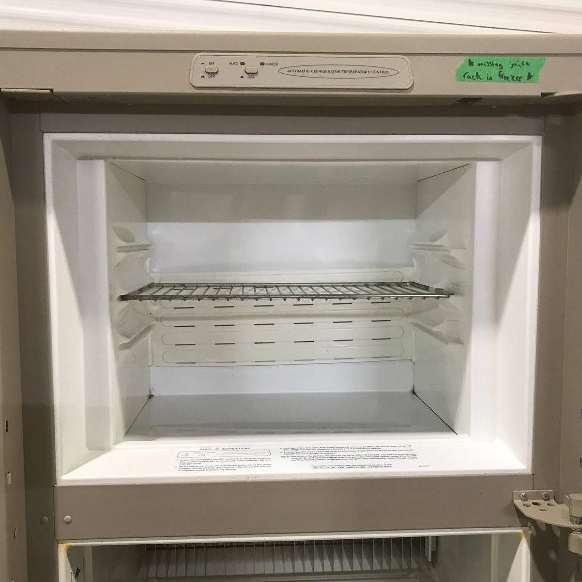 Used Complete Dometic Fridge, 2-Way - RM2652 - Image 4