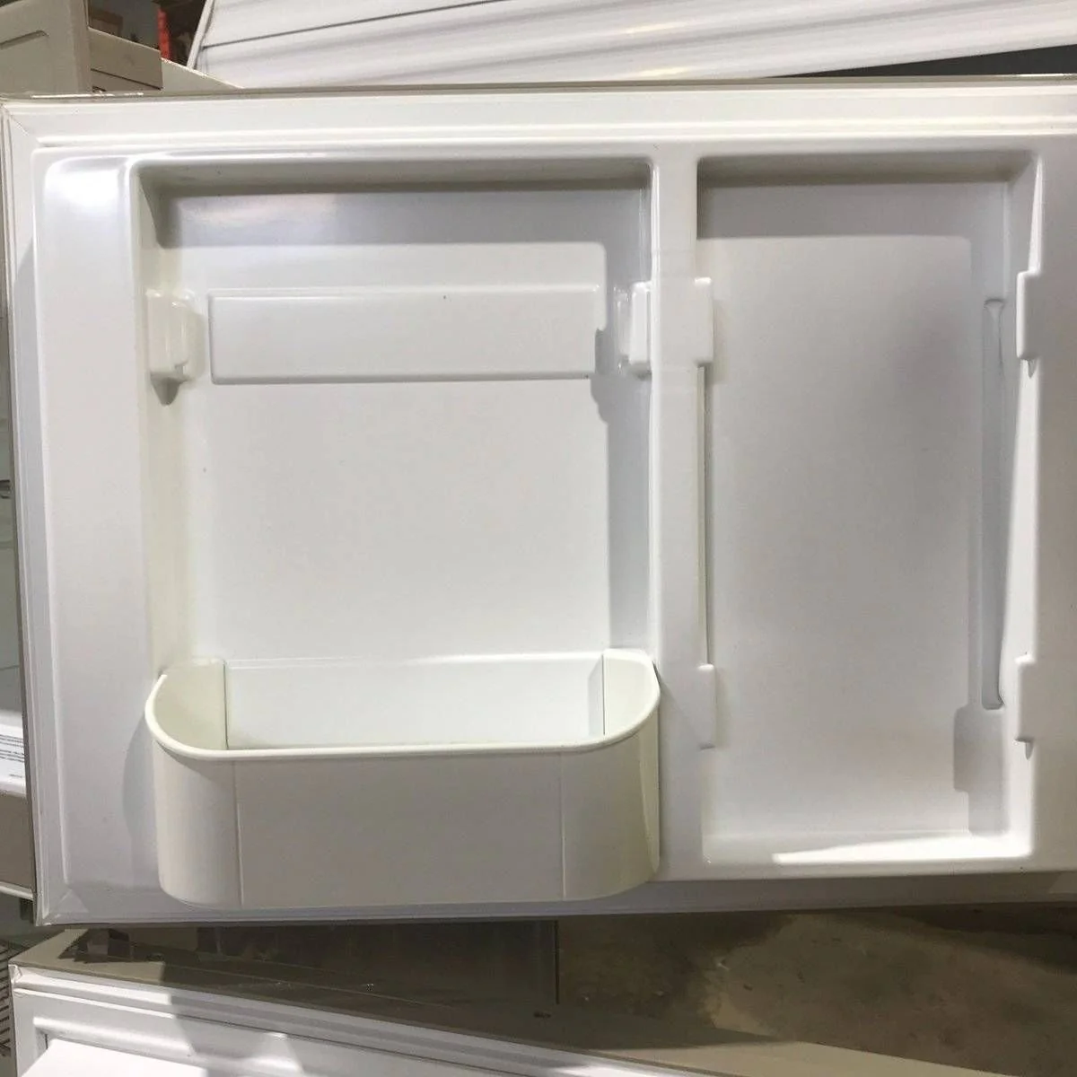Used Complete Dometic Fridge, 2-Way - RM2652 - Image 6