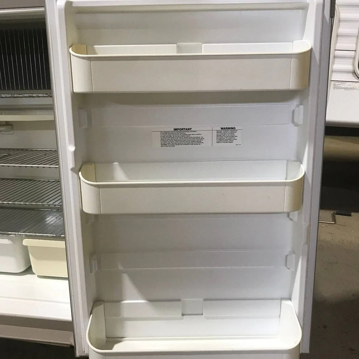 Used Complete Dometic Fridge, 2-Way - RM2652 - Image 7