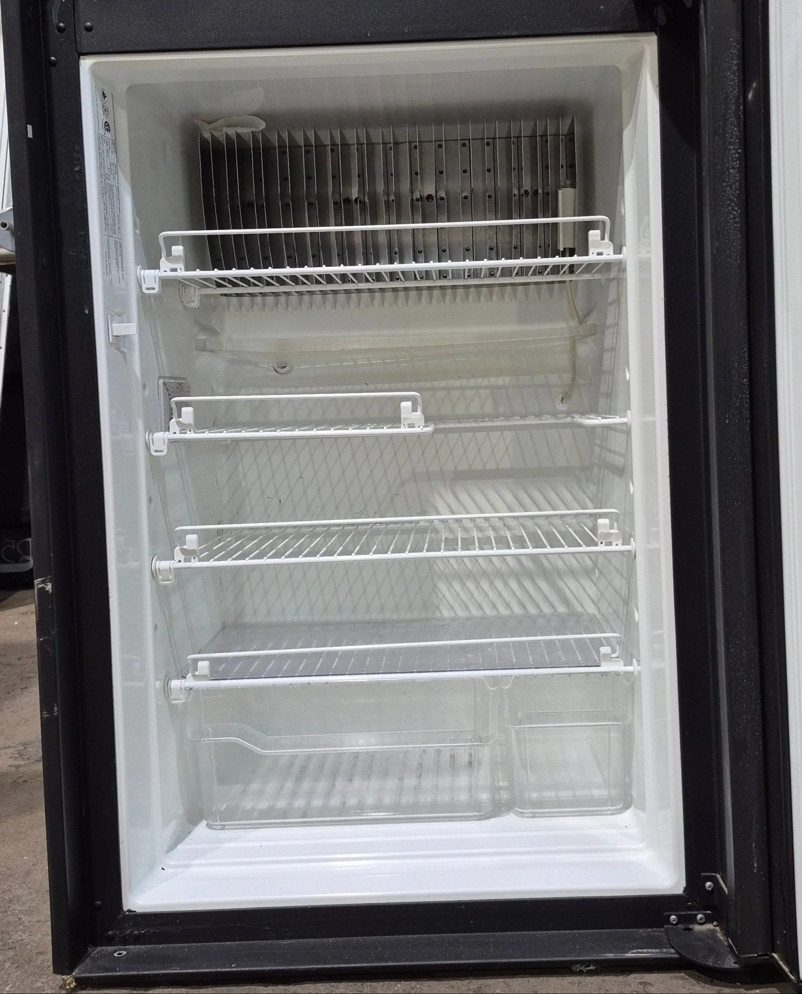 Used Complete Dometic Fridge, 2-Way - RM3762 - Image 7