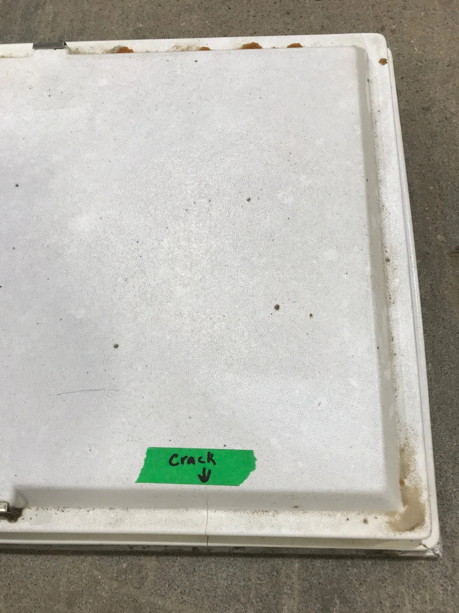 Used Complete Escape Hatch 22 1/2" x 15 1/2" - Image 3