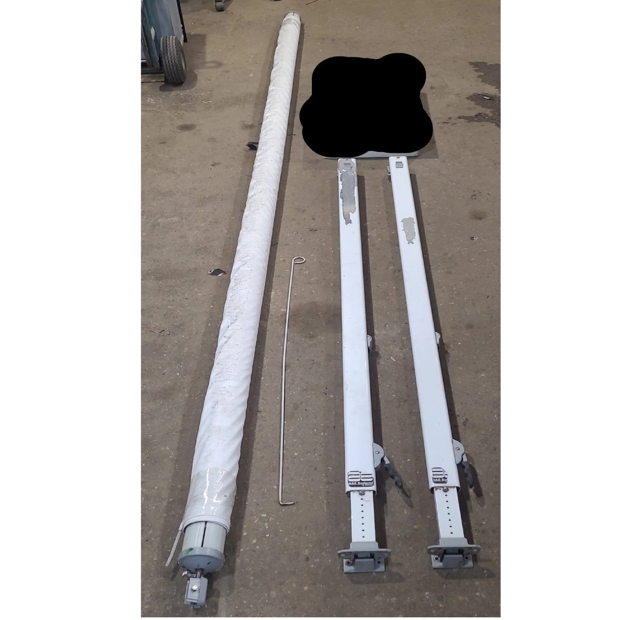 Used Complete Manual Awning A&E Dometic 14' No Canvas