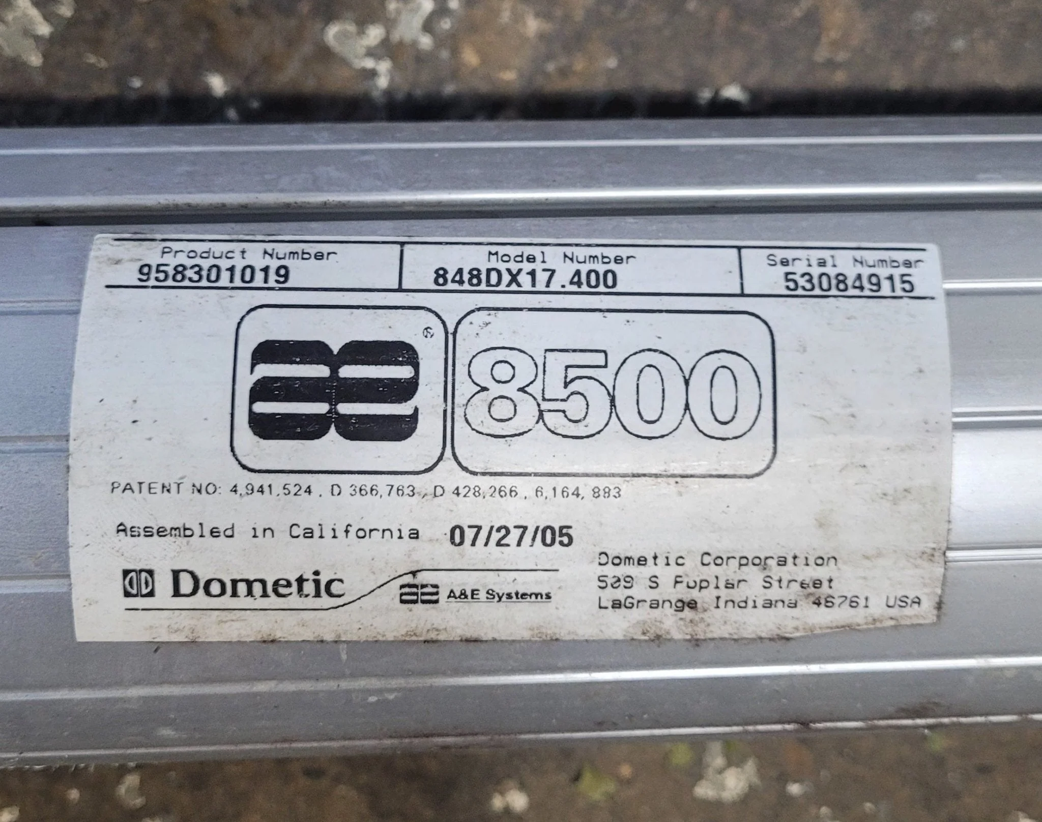 Used Complete Manual Awning A&E Dometic 17' New Canvas - Image 4