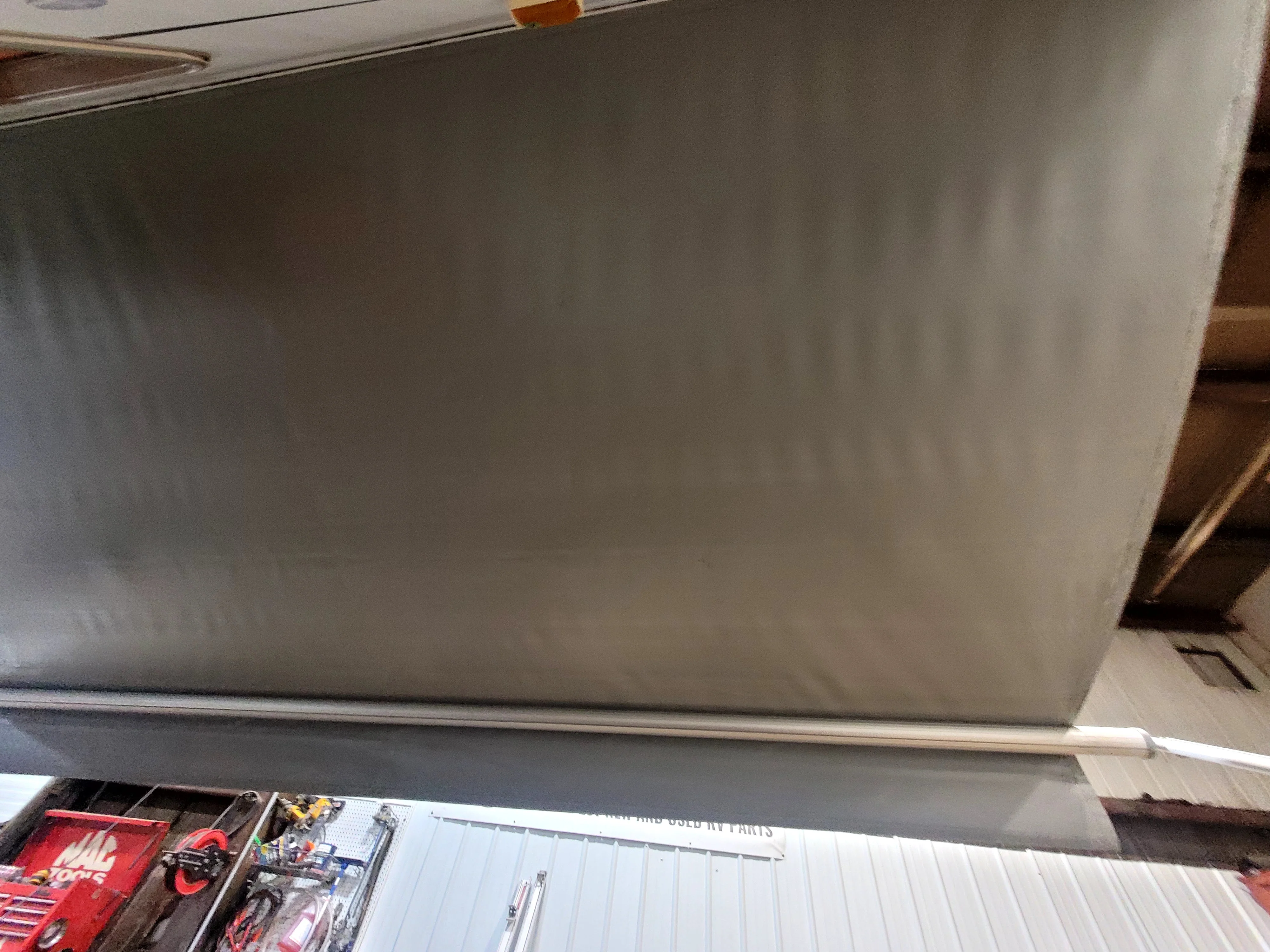 Used Complete Manual Awning Dometic 18' Used Canvas - Image 3