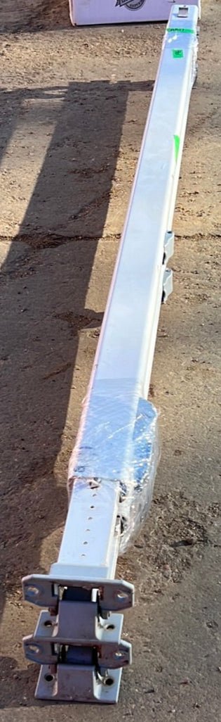 Used Complete Manual Awning Dometic / A&E 14' No Canvas - Image 3