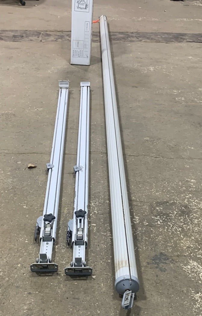Used Complete Manual Awning Dometic / A&E 15' New Canvas - Image 5