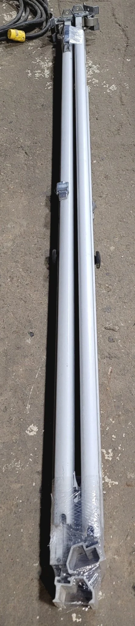 Used Complete Manual Awning Dometic / A&E 17' Used Canvas - Image 6