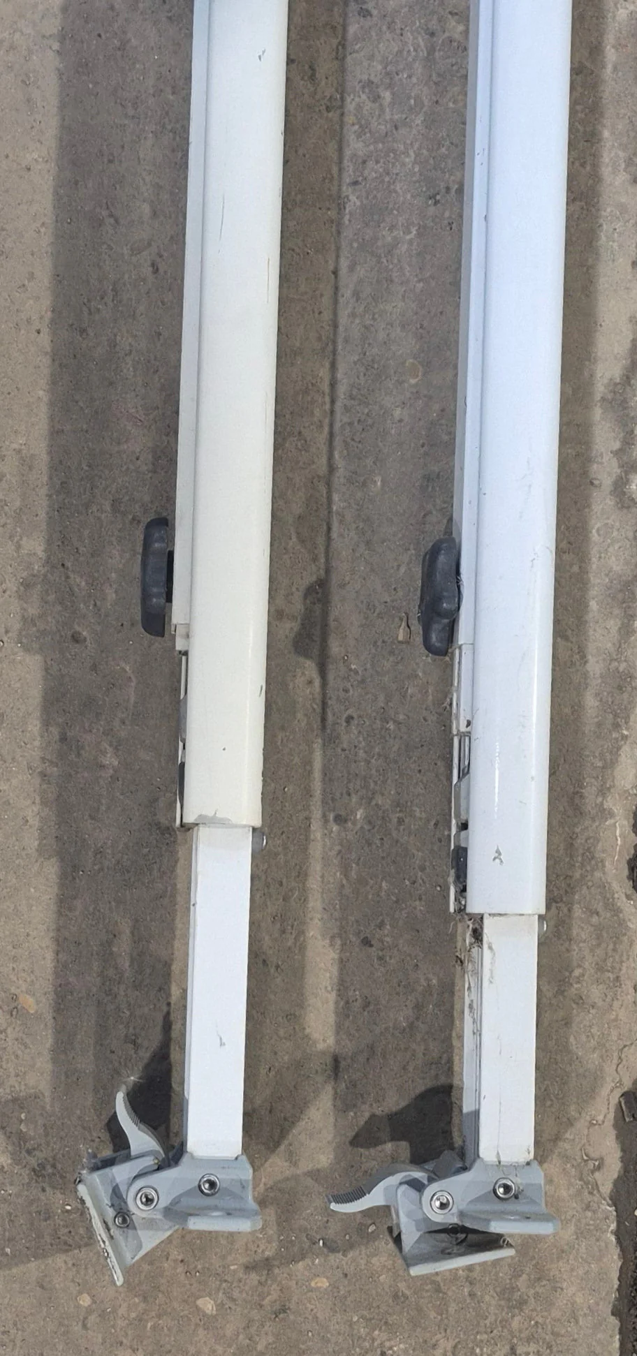 Used Complete Manual Awning Dometic / A&E 18' No Canvas - Image 10
