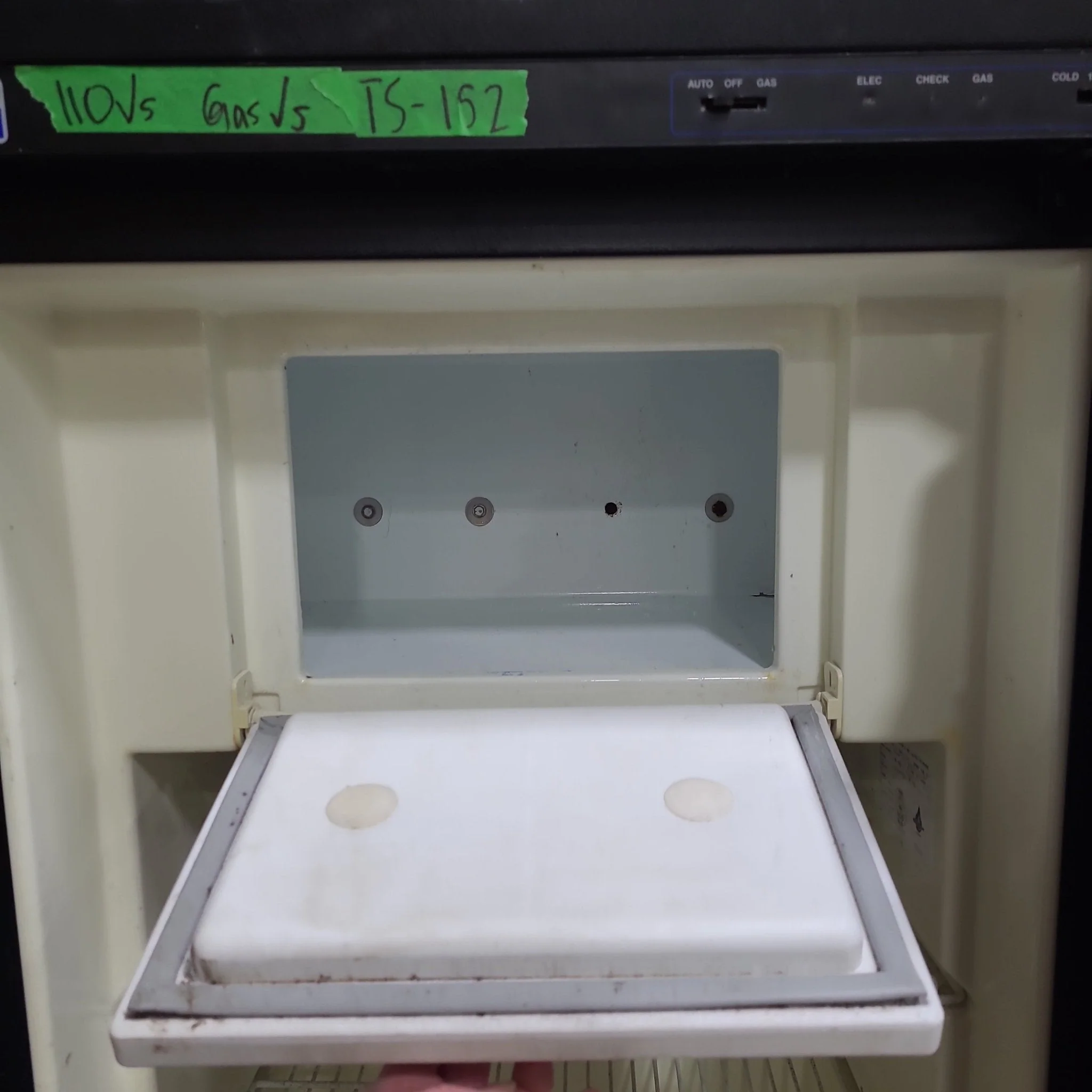 Used Complete Norcold Fridge, 2-Way - 6052 - Image 6