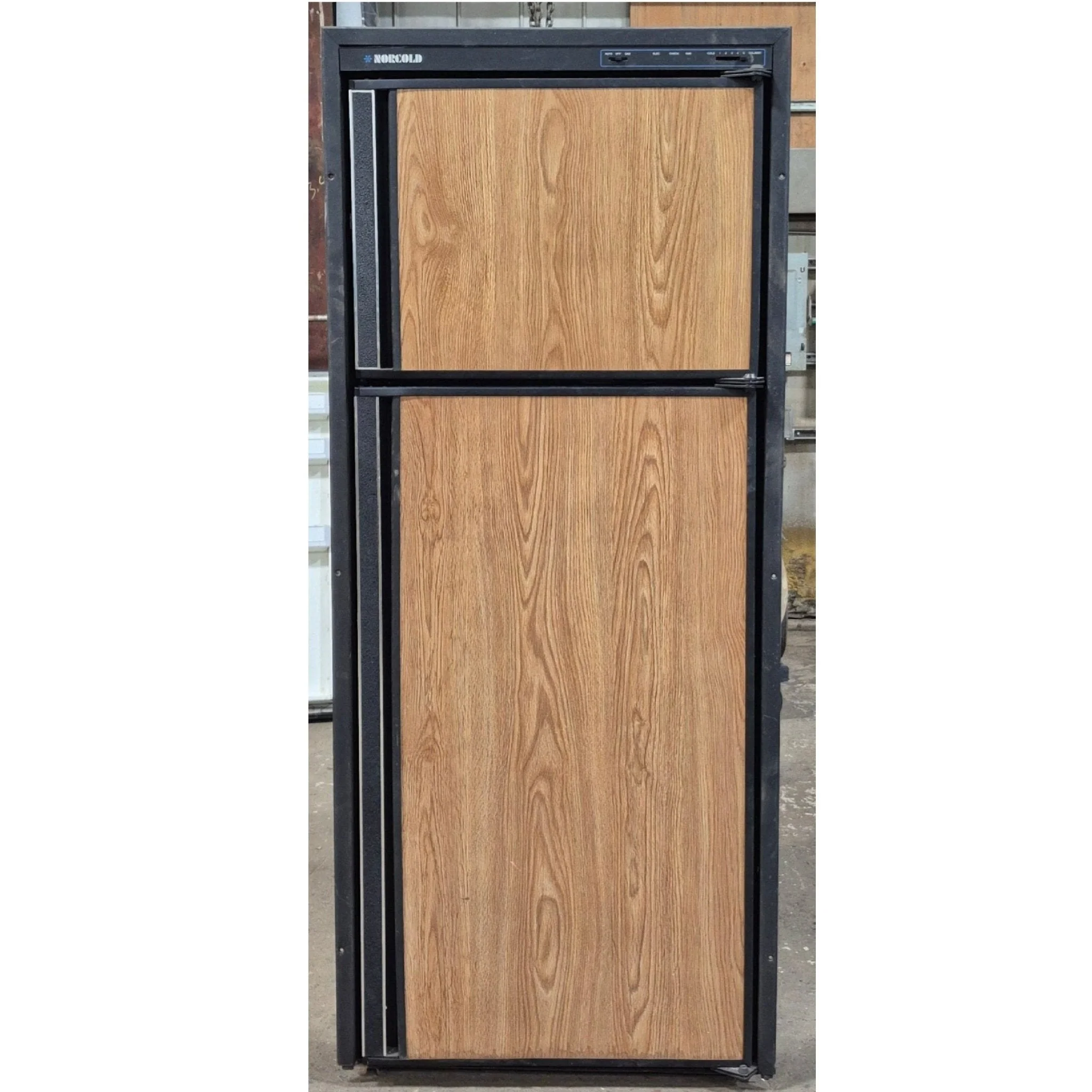 Used Complete Norcold Fridge, 2-Way - 682