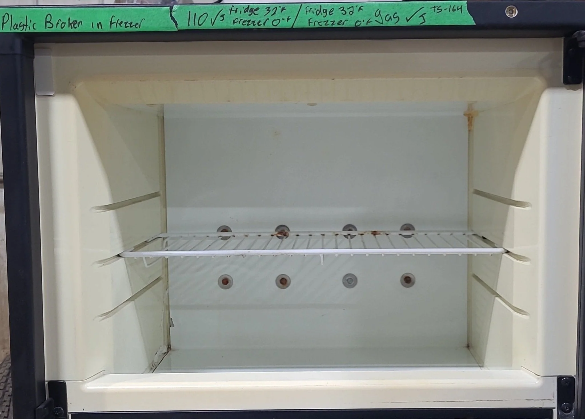 Used Complete Norcold Fridge, 3-Way - 963 - Image 8