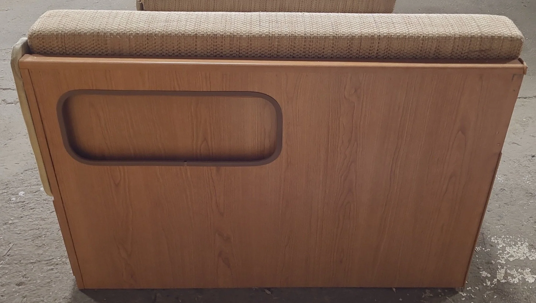 Used Complete RV Dinette Set - 45” D x 74" W x 29 3/8" H - Does not include table hardware. - Image 9