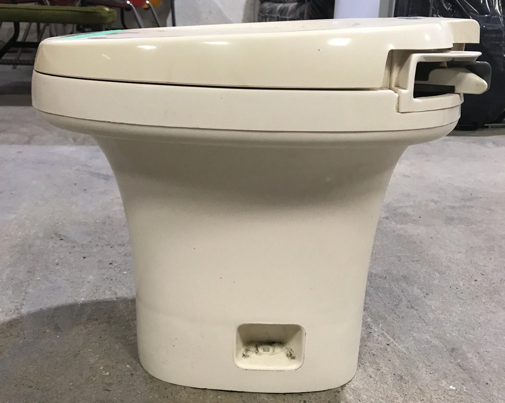 Used Complete Thetford Toilet, Hand Flush, High Profile, Off-White - AQUA MAGIC IV , 20920 - Image 7