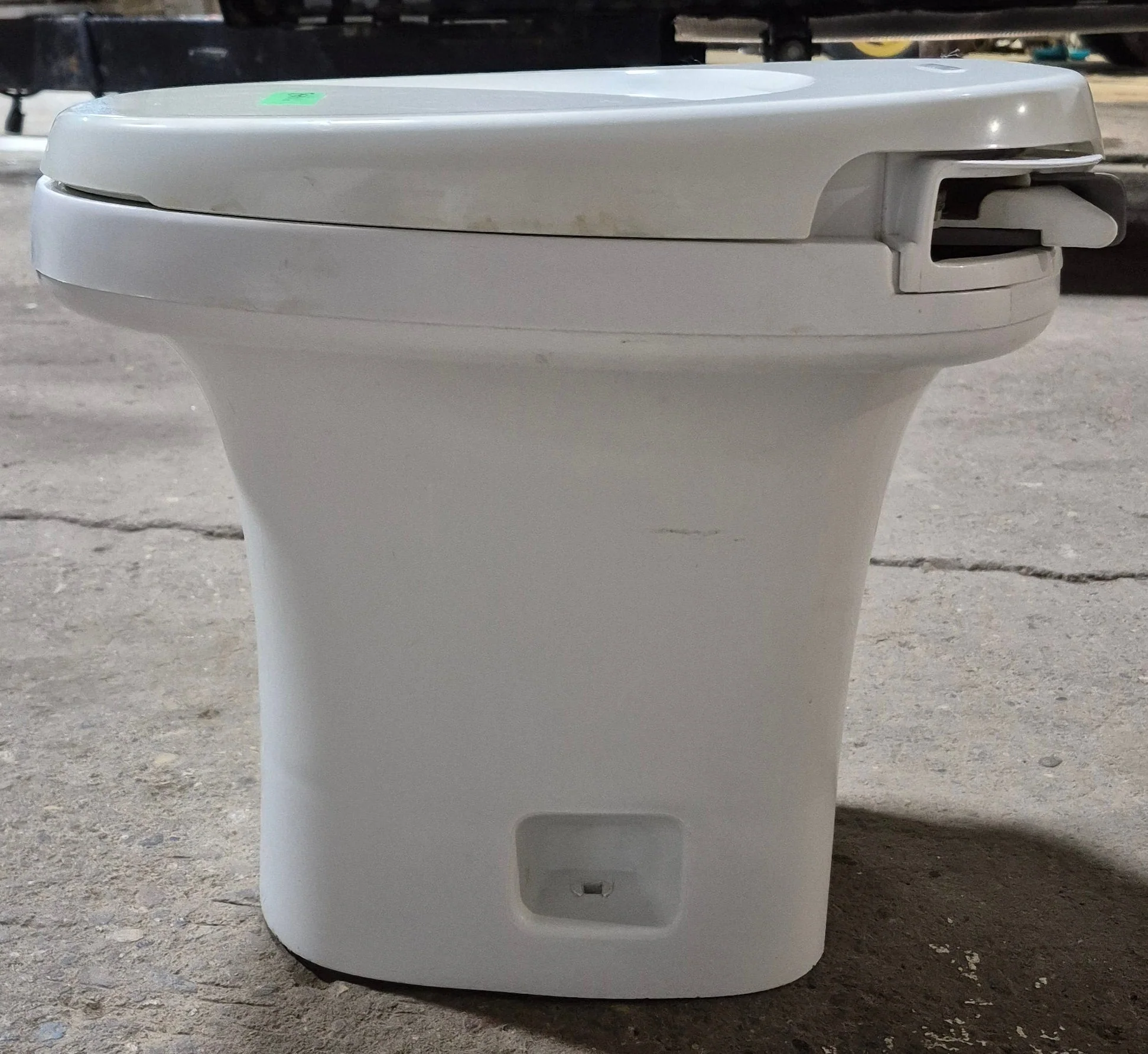 Used Complete Thetford Toilet, Hand Flush, High Profile, Off-White - AQUA MAGIC IV , 24920 - Image 6
