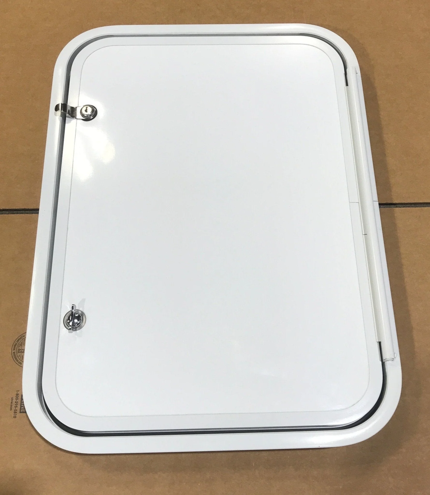 Used Corner Radius Cargo Door  24 3/4" W  x 17 3/4" H x 2"D - Image 3