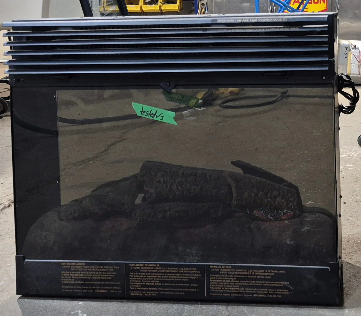 Used DIMPLEX Electric Fireplace - BF5000