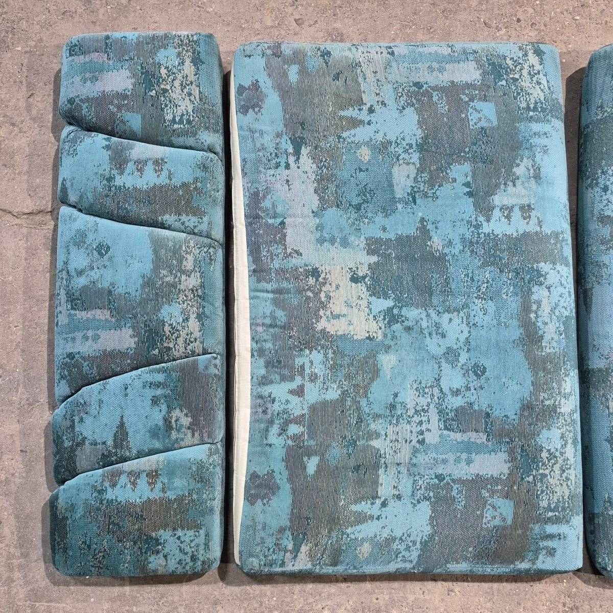 Used Dinette Cushion Set- 4 piece - 2 @ - 38" X 24" X 3.5" , 2 @ 38" X 12" X 3.5" - Image 3