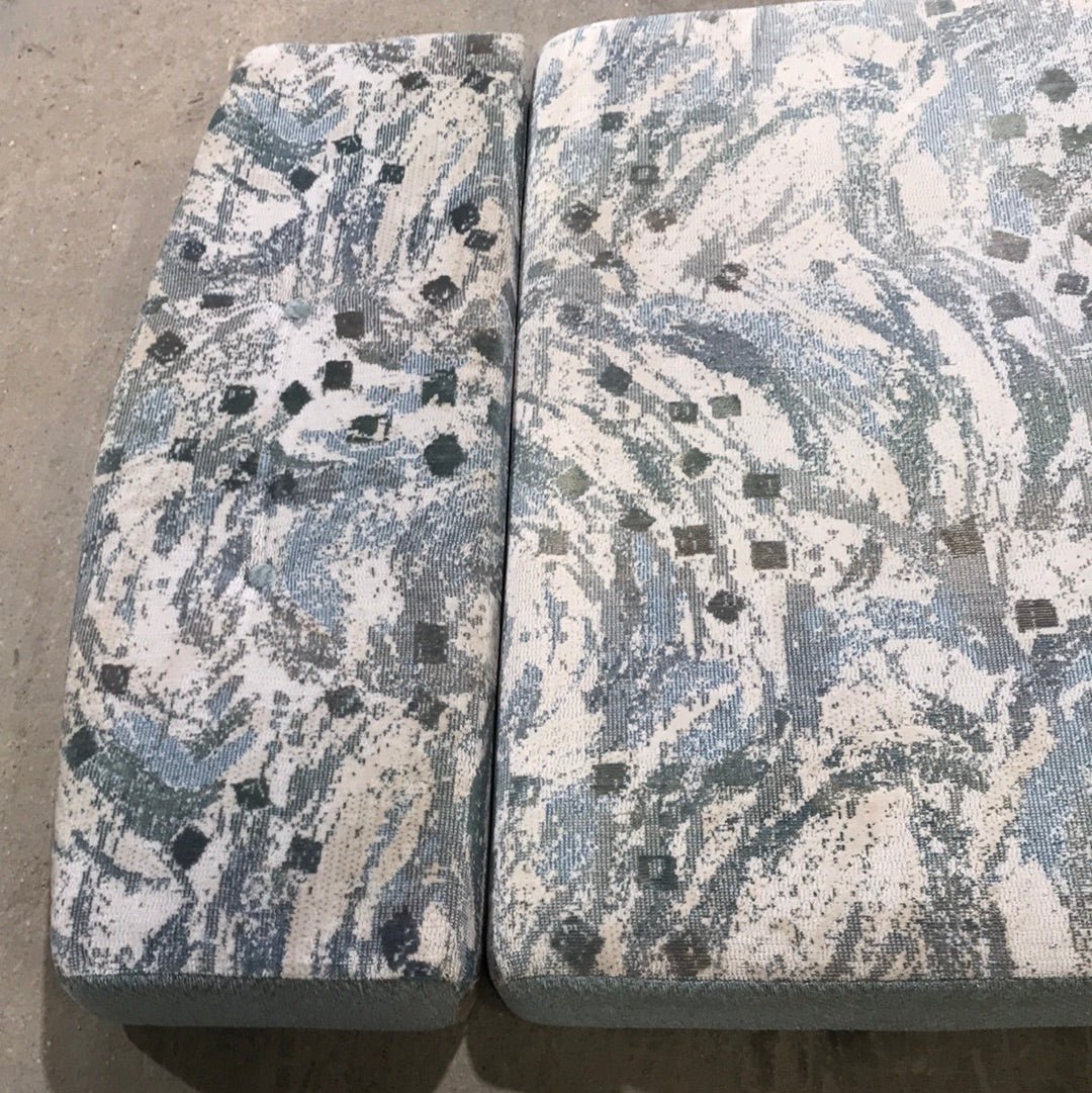 USED Dinette Cushion Set- 4 piece - 2 @ 39" X 25" X 5" D, 2 @ 39" X 12" X 5" D - Image 6