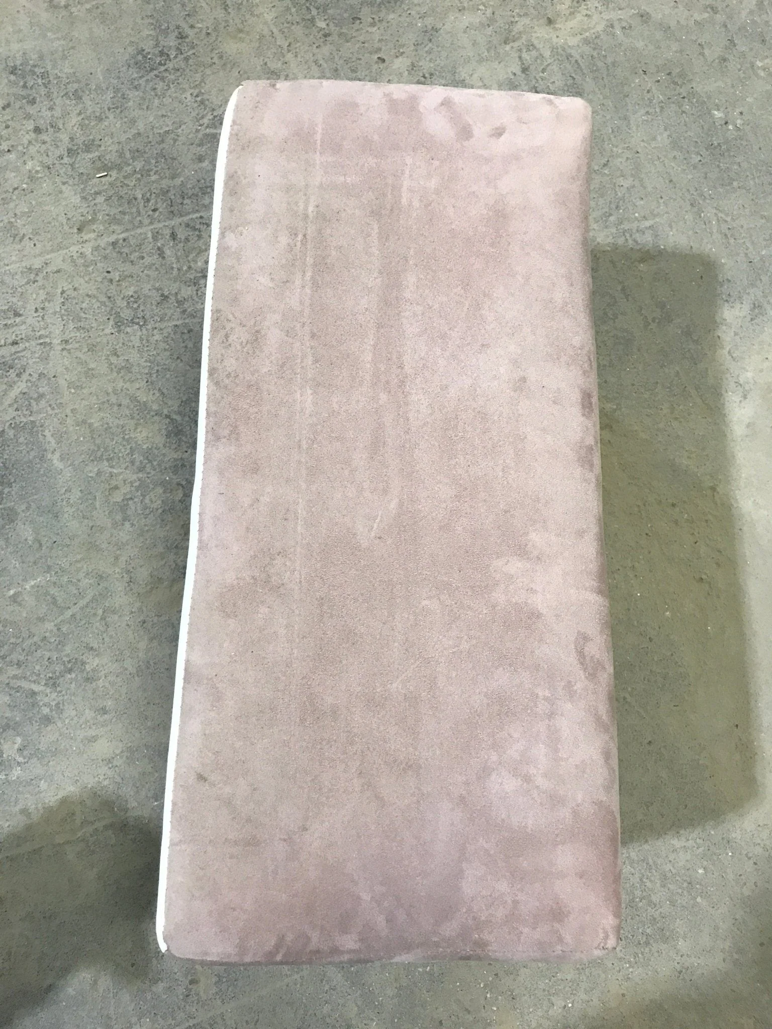 Used Dinette Cushion SINGLE - 23" X 14" X 10" D - Image 3