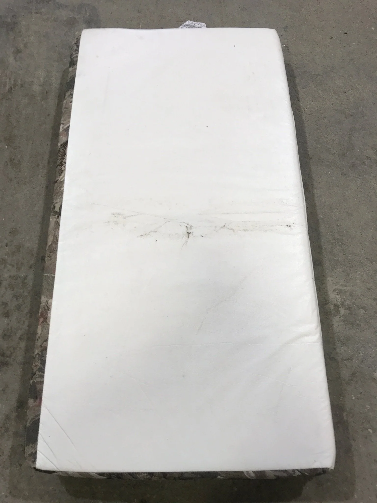 Used Dinette Cushion SINGLE - 45" X 24" X 5" D - Image 3