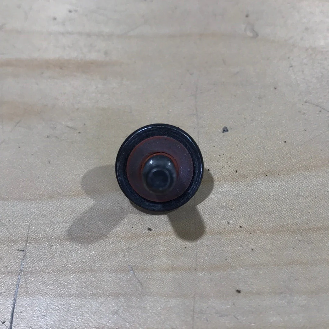 USED Dometic 56088 Valve Bolt - Image 3