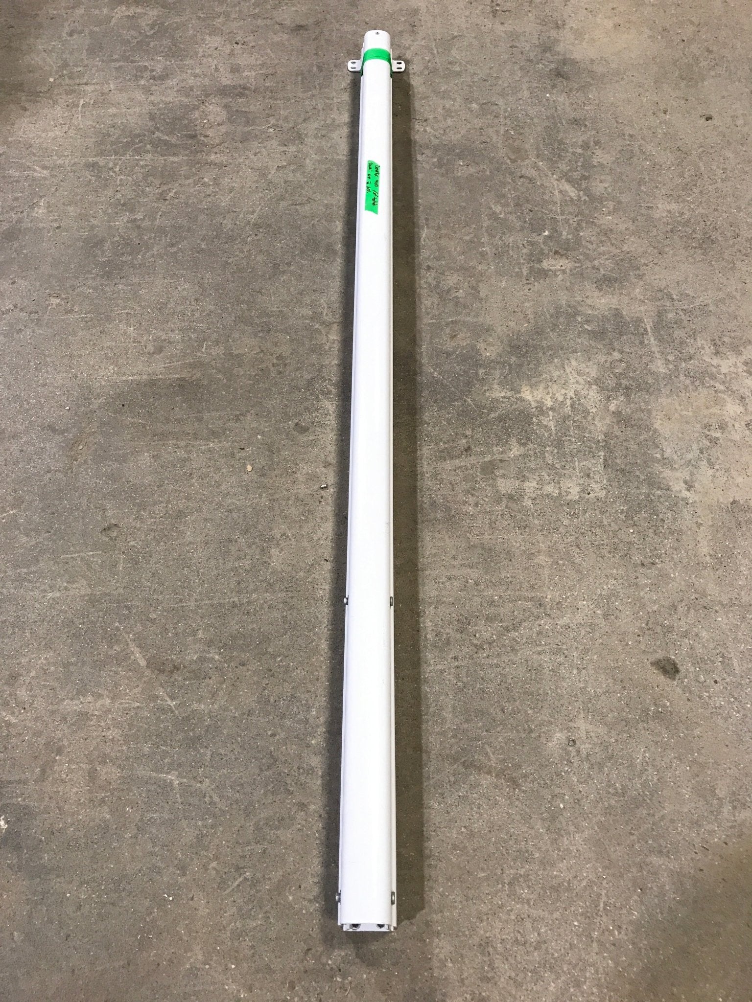 Used Dometic 9100 Power Awning Arm - Image 4