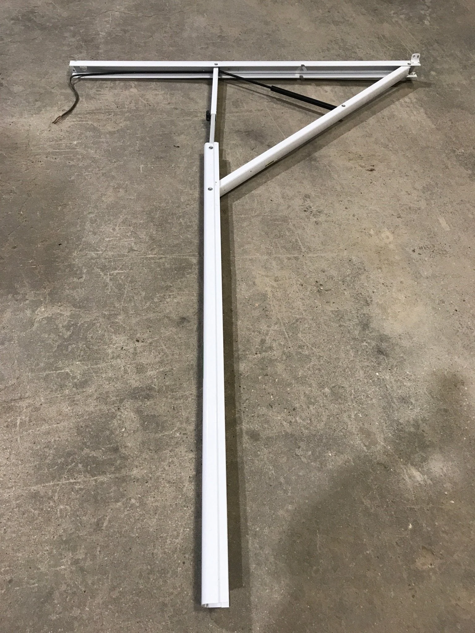 Used Dometic 9100 Power Awning Arm - Image 4