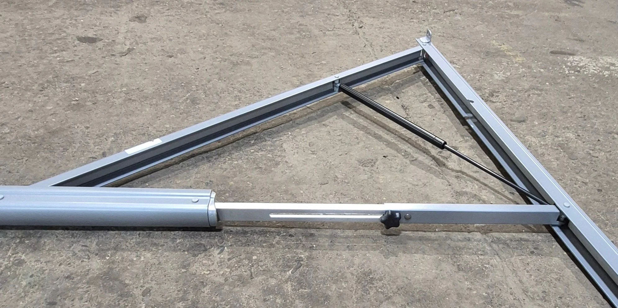 Used Dometic 9100 Power Awning Arm Standard Model RH Power 65 1/2" with Adjustable Pitch Arm 8952002.400P - Image 2