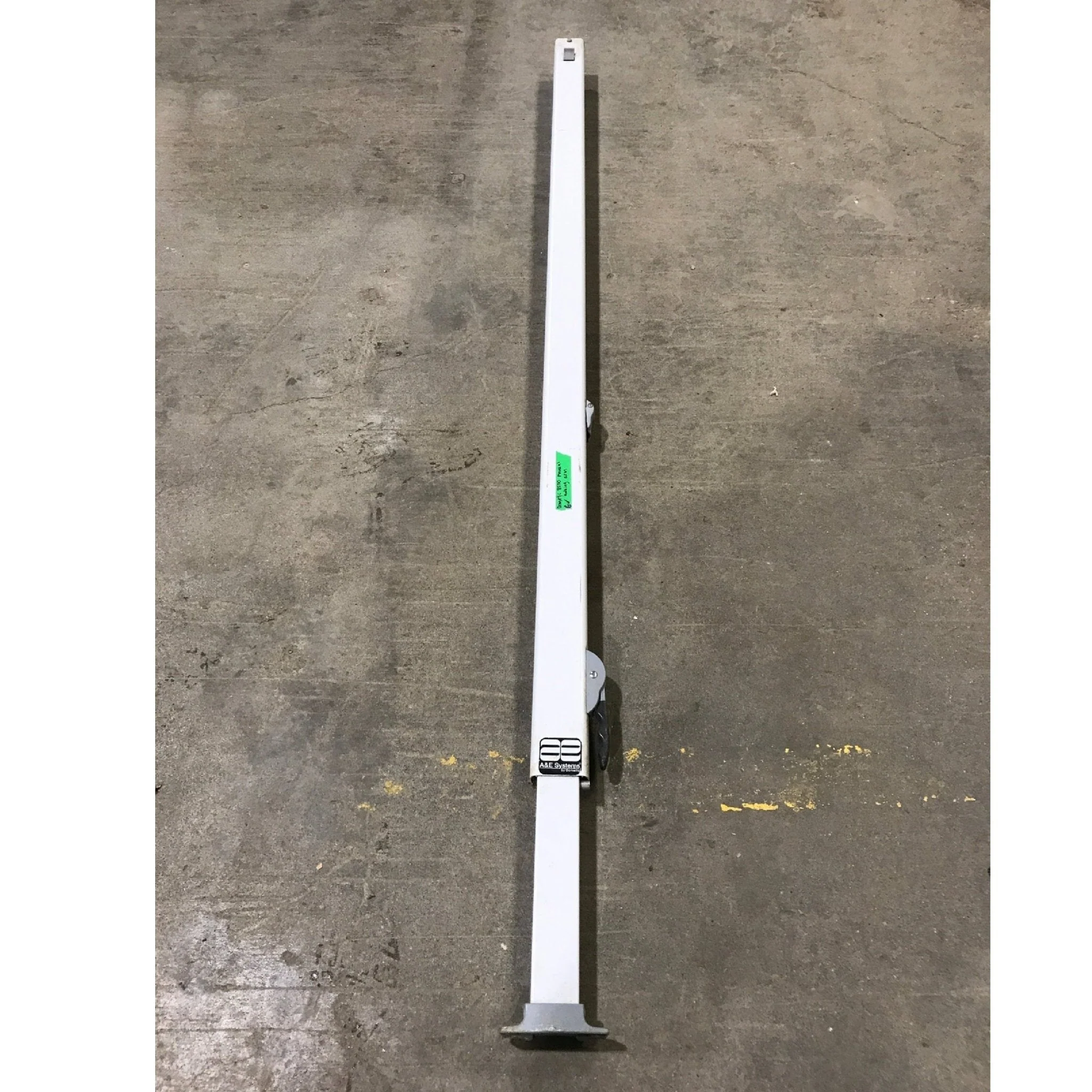 Used Dometic / A&E 8500 Awning Single Manual Arm
