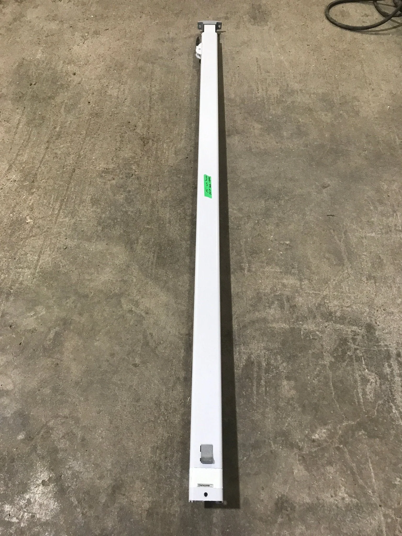 Used Dometic / A&E 8500 Awning Single Manual Arm - Image 3