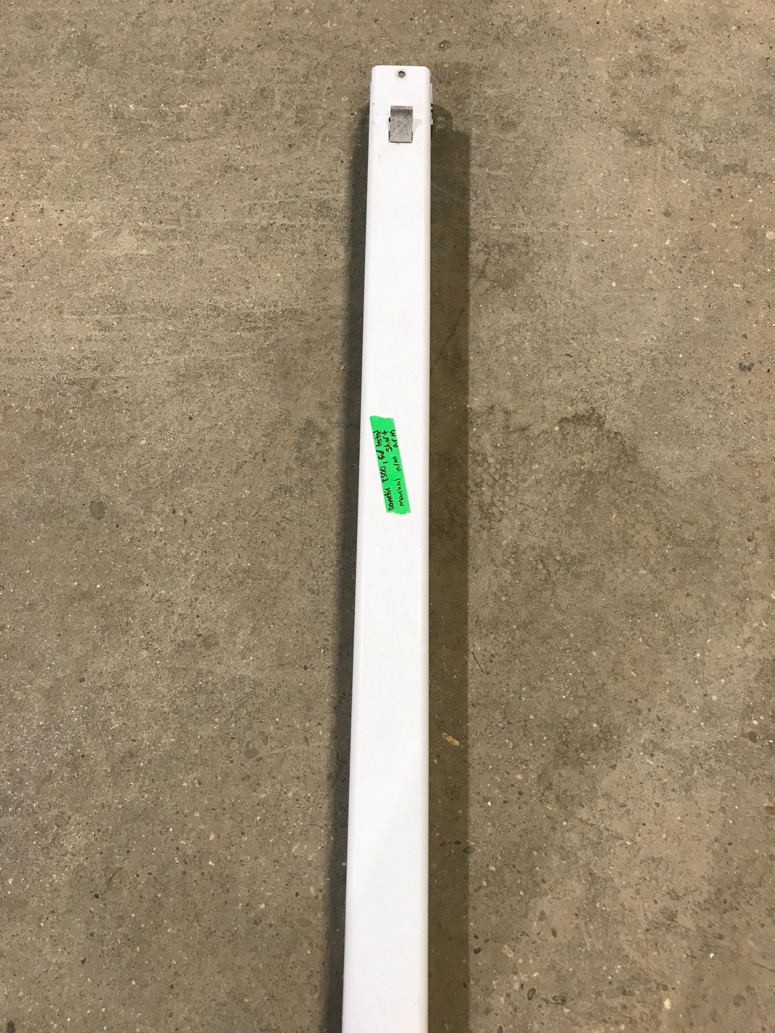 Used Dometic / A&E 8500 Awning Single Manual Arm - Image 6
