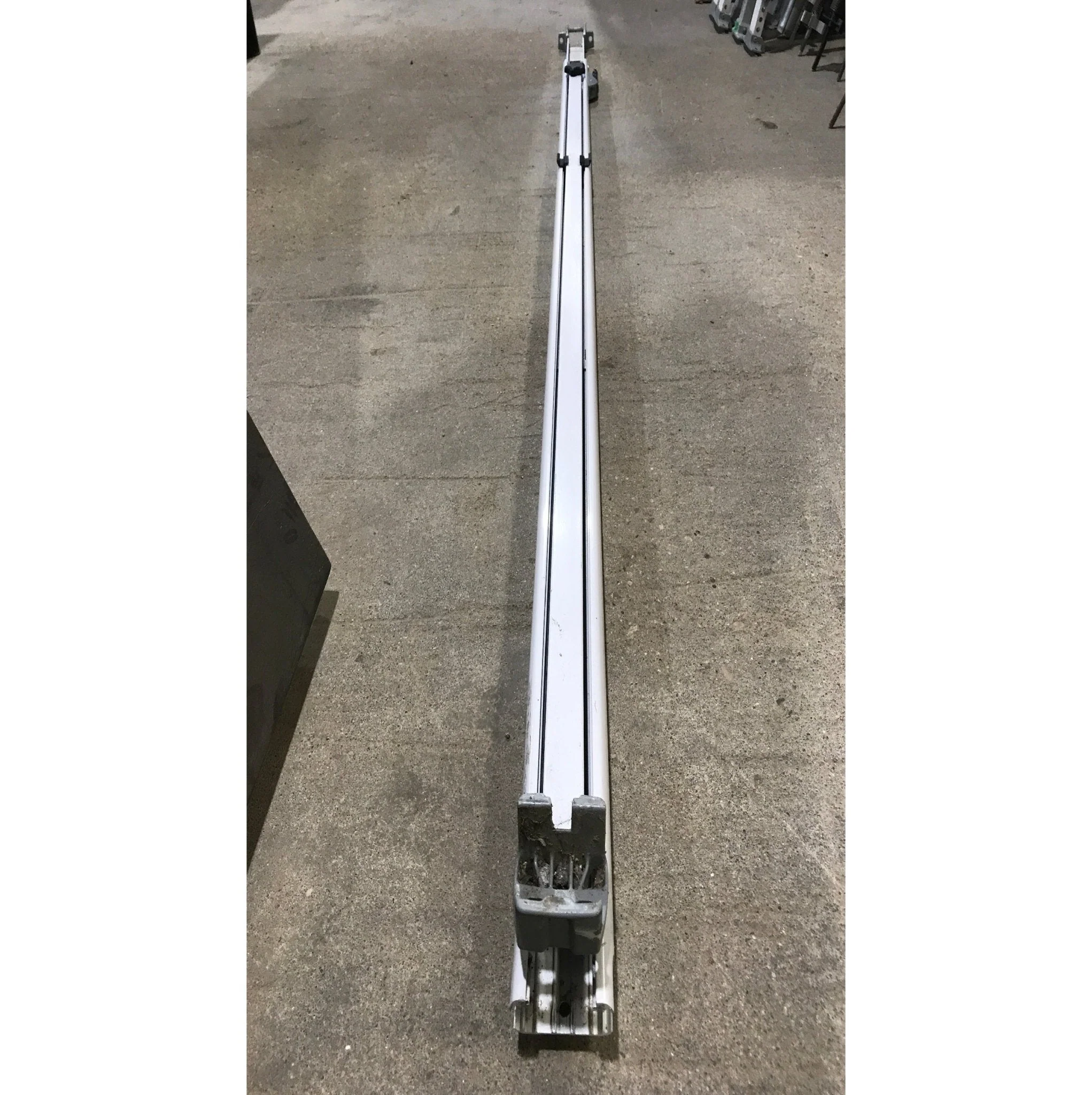 Used Dometic / A&E 8500 Awning Single Manual Arm