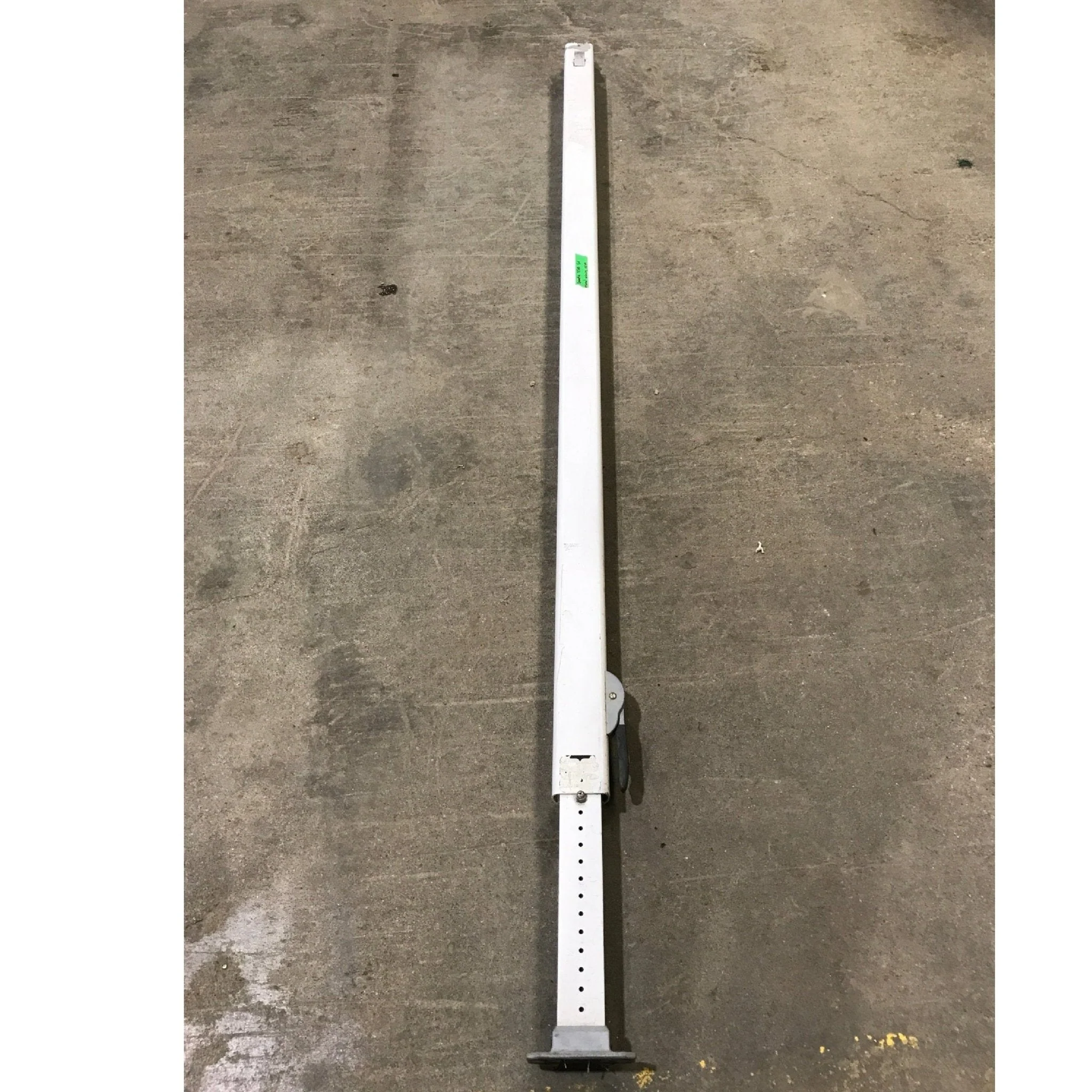 Used Dometic / A&E 8500 Awning Single Manual Arm